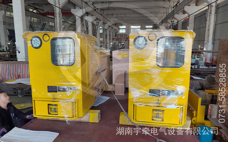 5吨蓄电池电机车出口海外 4.jpg